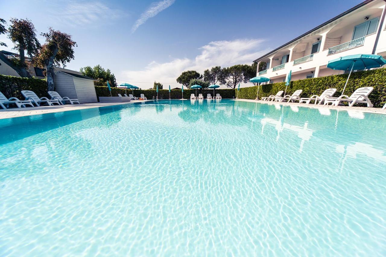 Apartments In Residence In Vada With Swimming Pool 450 Meters From The Sea Eksteriør bilde